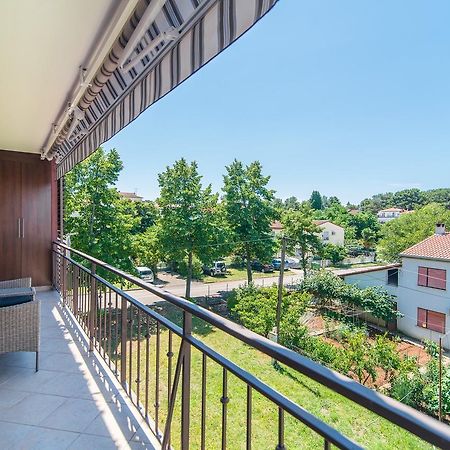 Apartment Lili Poreč Exterior foto